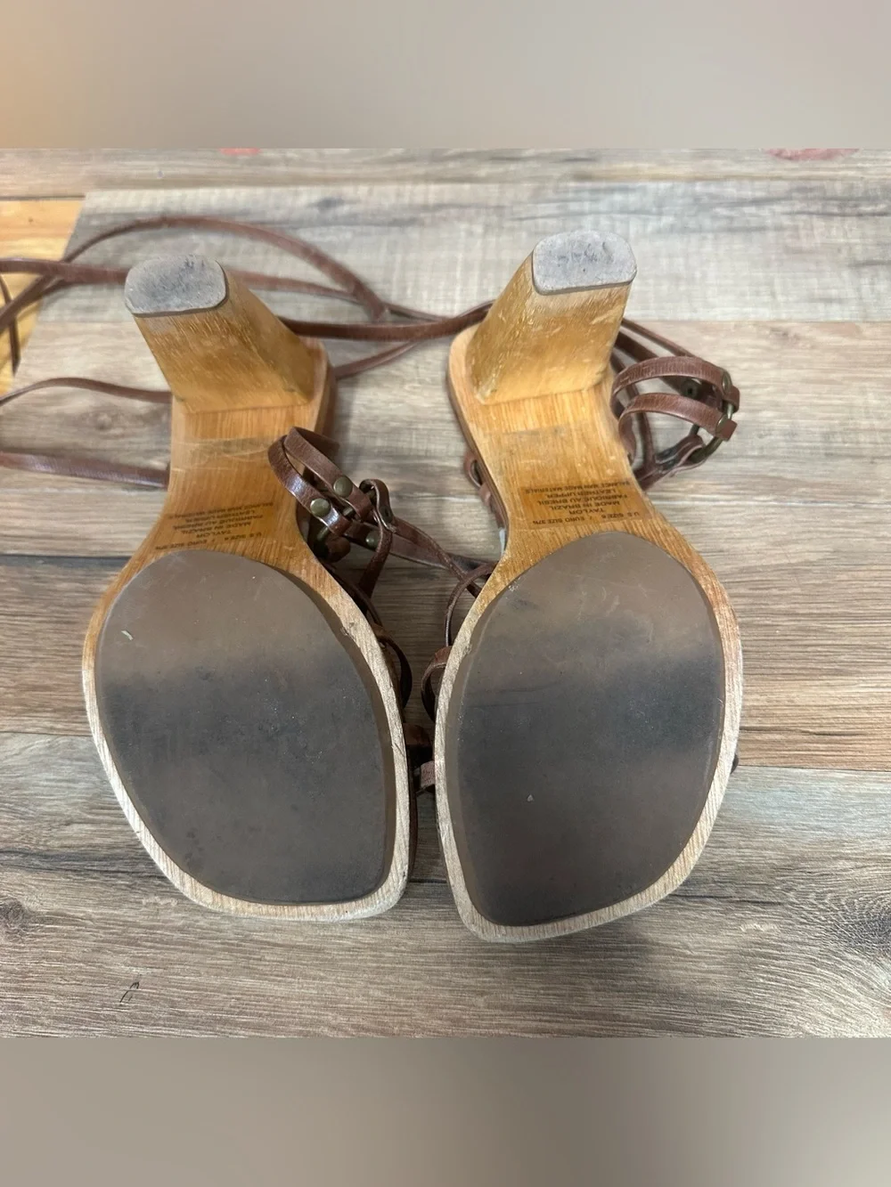 Vintage 90s Sunflowers wooden block heel sandals lace up women’s size 6